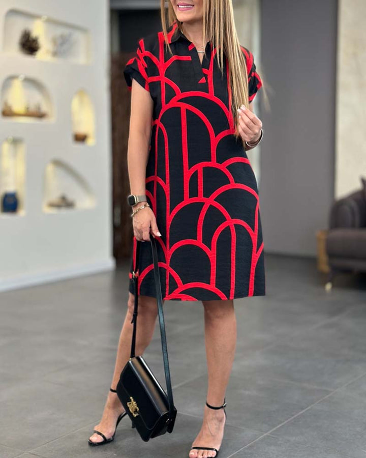 Sybilla – Elegancka midi sukienka z klapami i krótkimi rękawami
