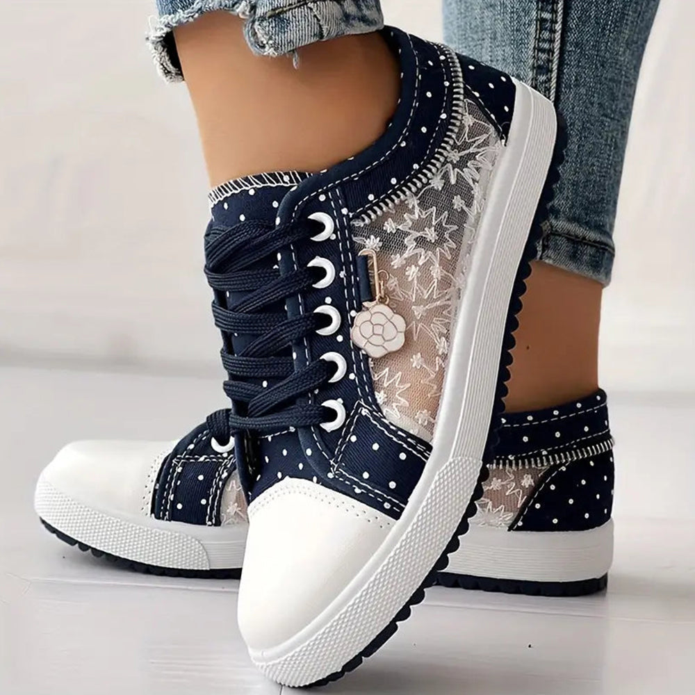Mielle - Kropkowane Sportowe Buty z Koronką