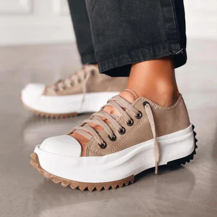 TEST Elisa - Sneakersy na platformie (kopie)